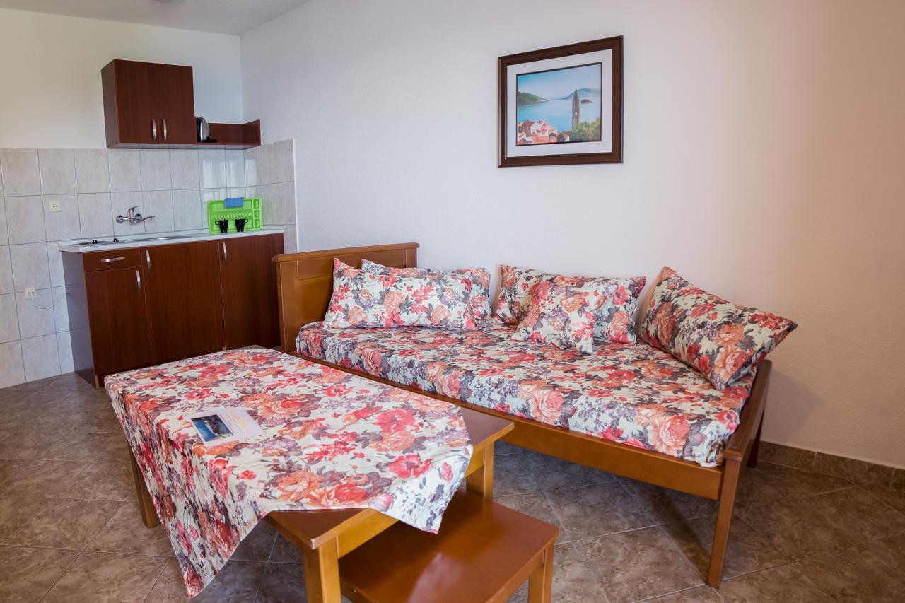 Apartments Villa Vanja Будва Экстерьер фото